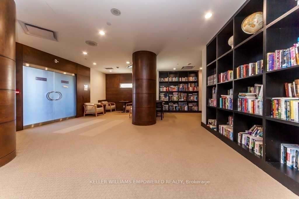 15 Northtown Way, unit 623 for sale - image #22