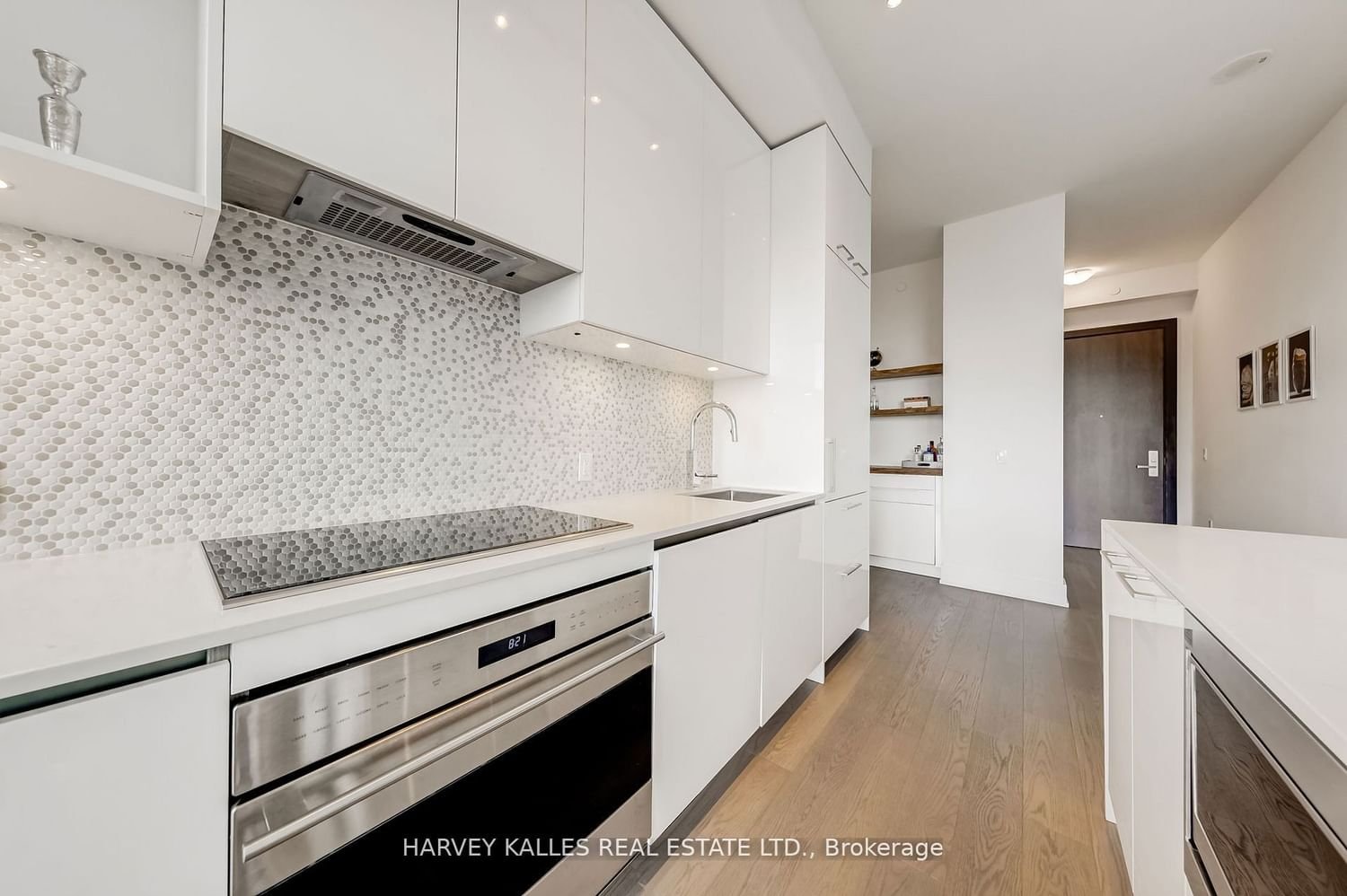 1 Yorkville Ave, unit 5506 for sale - image #17