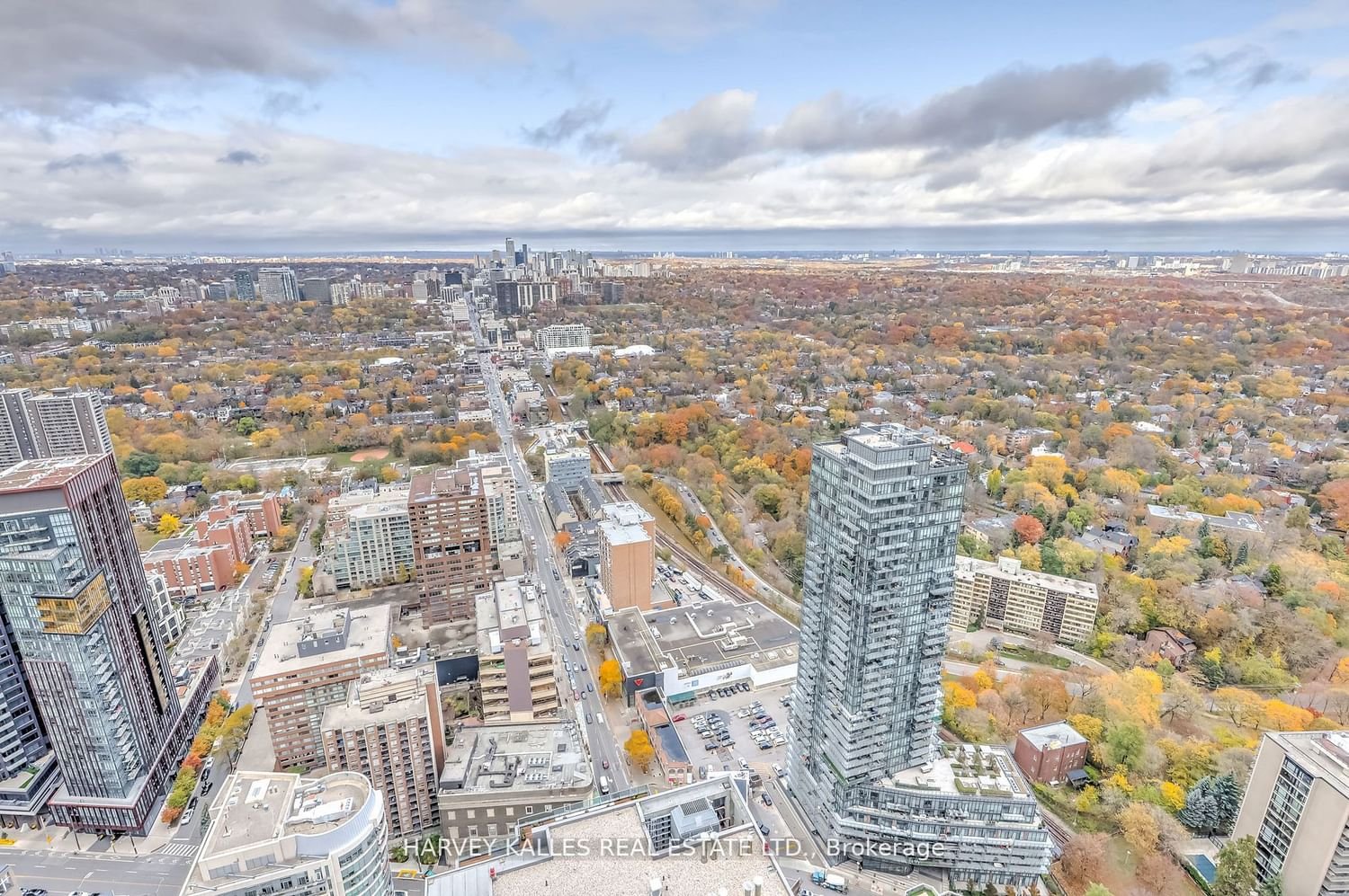 1 Yorkville Ave, unit 5506 for sale - image #28