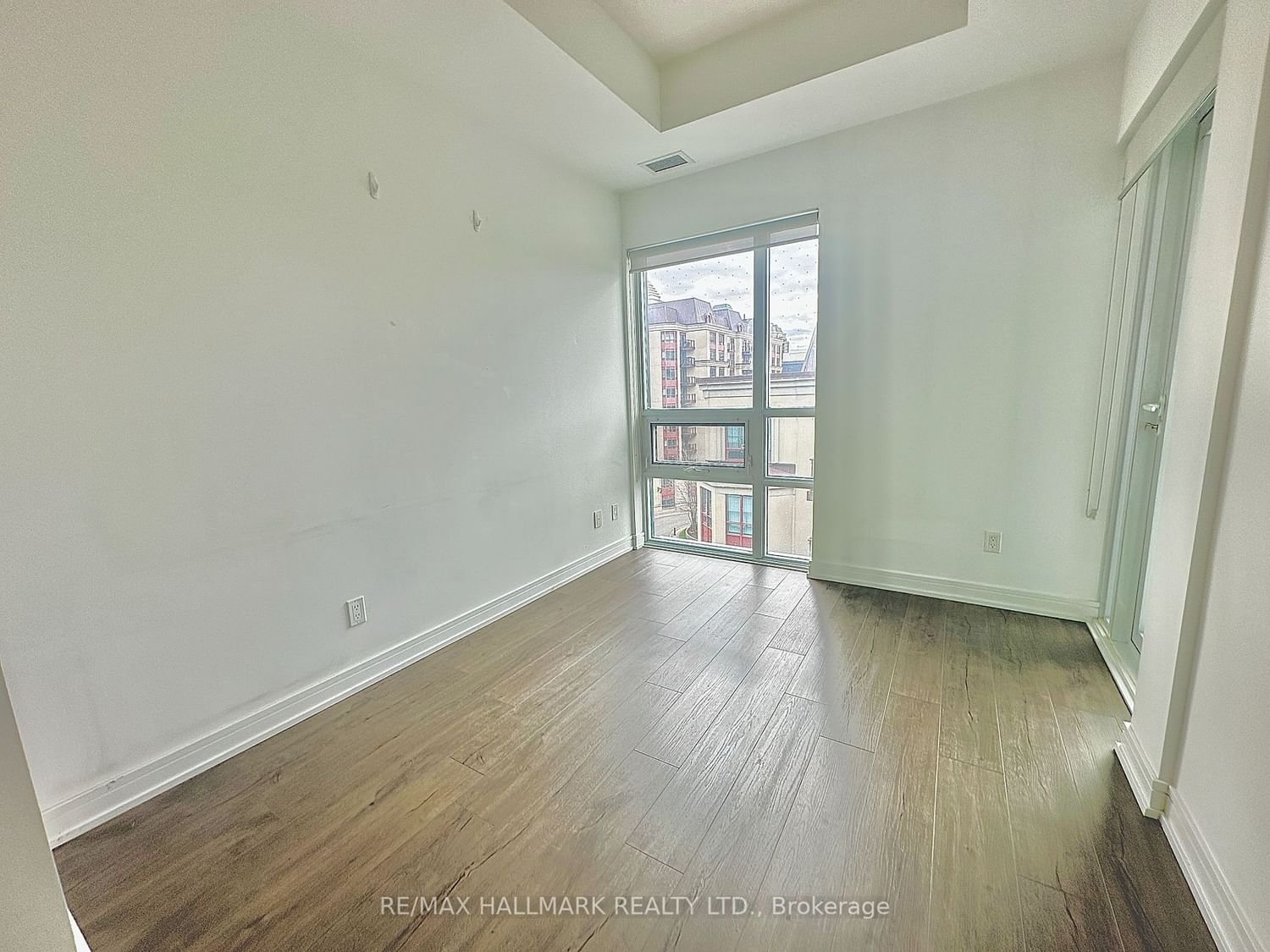 621 Sheppard Ave N, unit 715 for rent - image #17