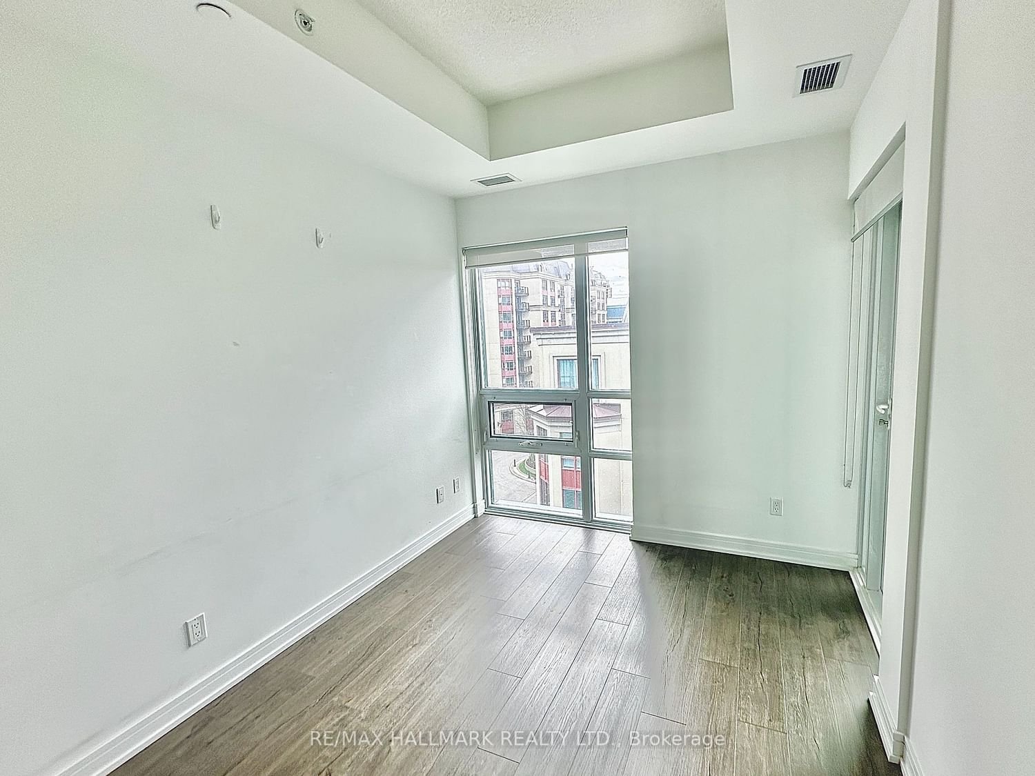 621 Sheppard Ave N, unit 715 for rent - image #18