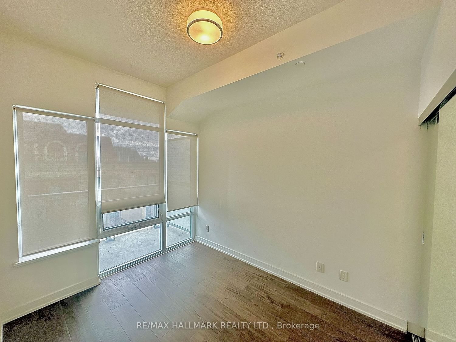 621 Sheppard Ave N, unit 715 for rent - image #24