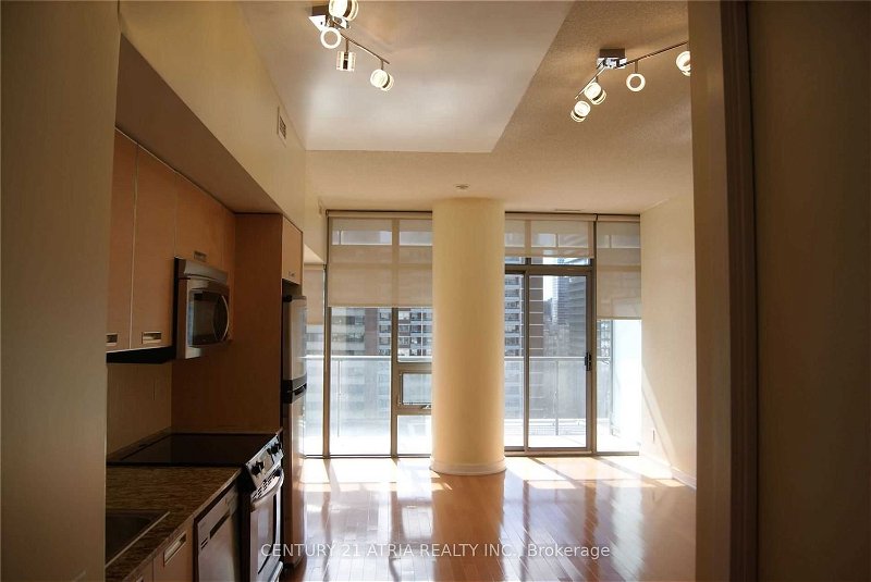 33 Charles St, unit 1304 for rent - image #1