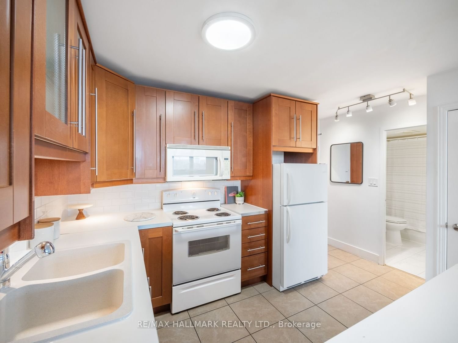 40 Homewood Ave, unit 2210 for sale - image #8
