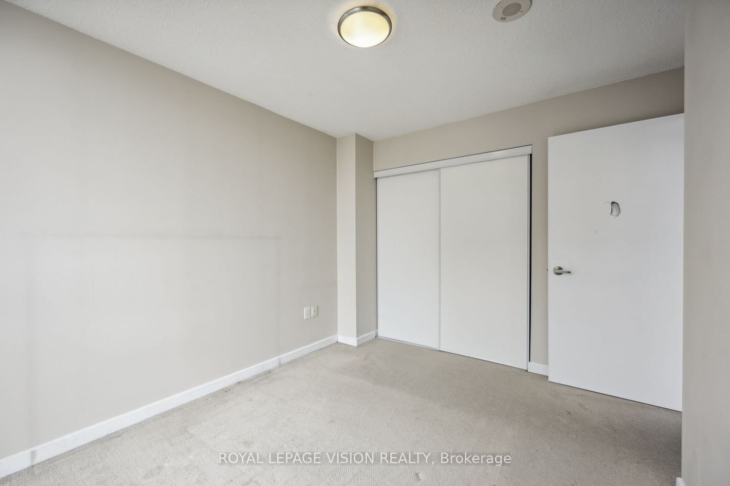 70 Forest Manor Rd, unit 901 for rent - image #25