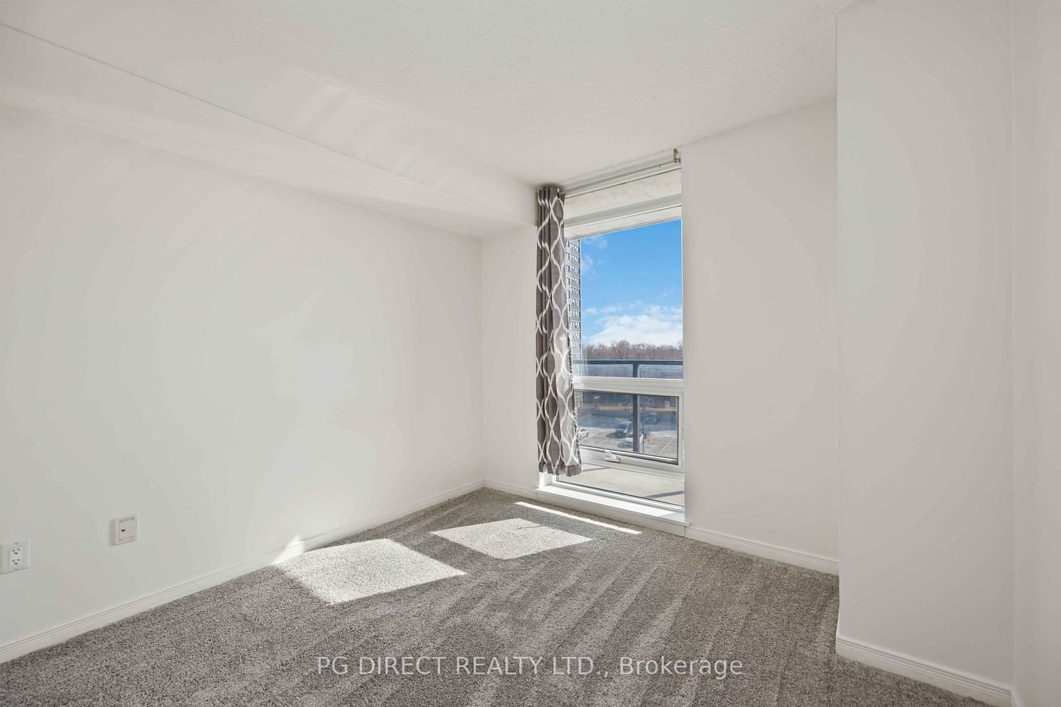 18 Valley Woods Rd, unit 611 for sale - image #10
