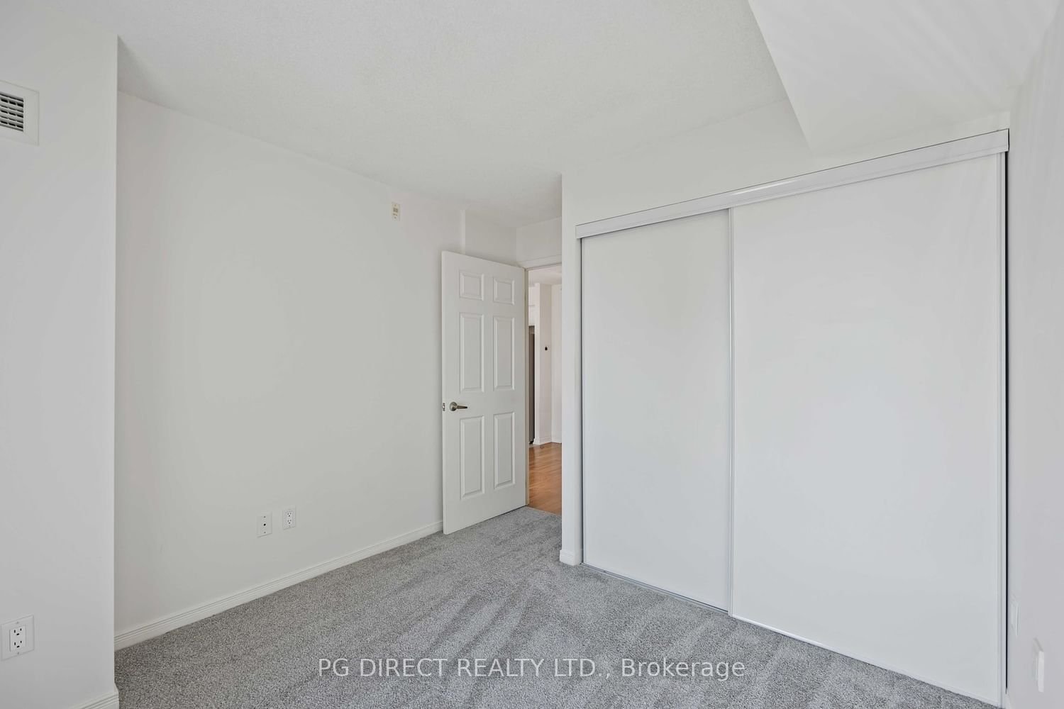 18 Valley Woods Rd, unit 611 for sale - image #12
