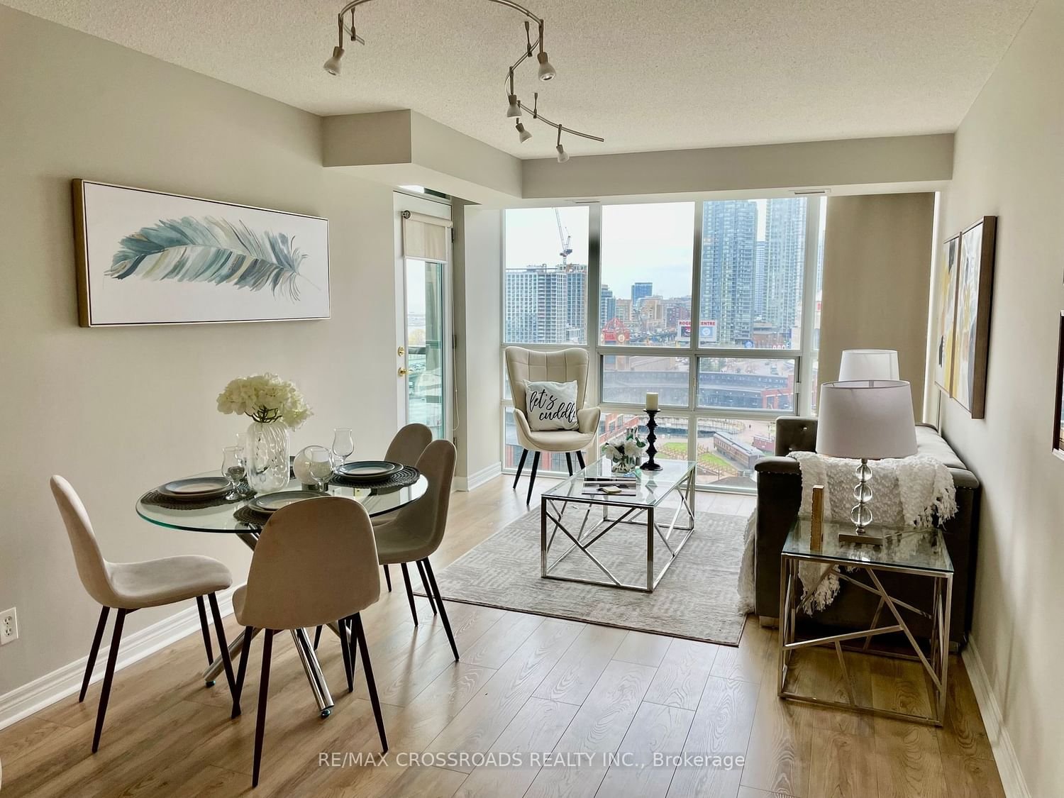 51 Lower Simcoe St, unit 1610 for sale - image #8