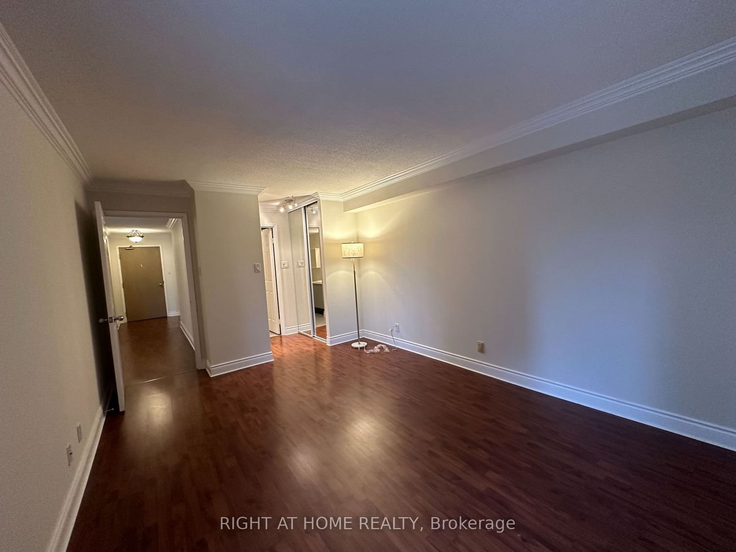 298 Jarvis St, unit 407 for rent - image #13