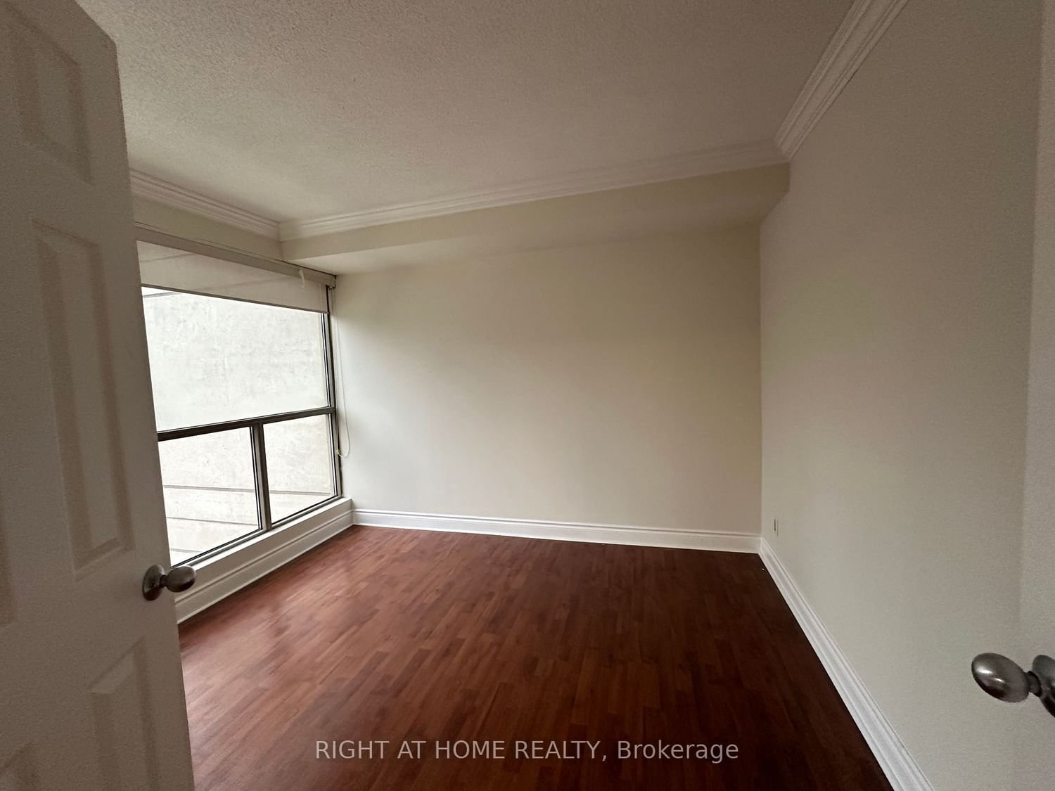 298 Jarvis St, unit 407 for rent - image #21