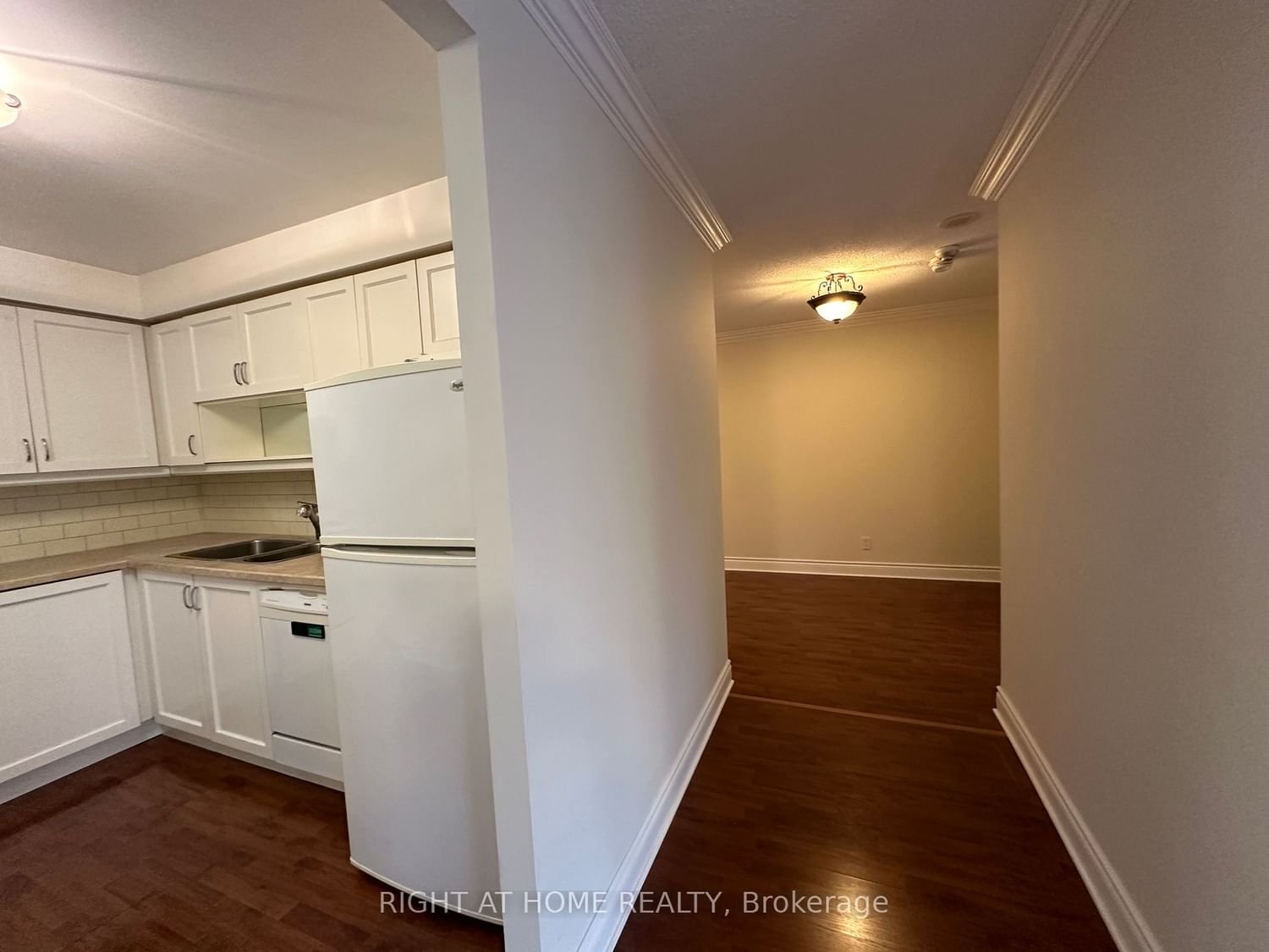 298 Jarvis St, unit 407 for rent - image #28