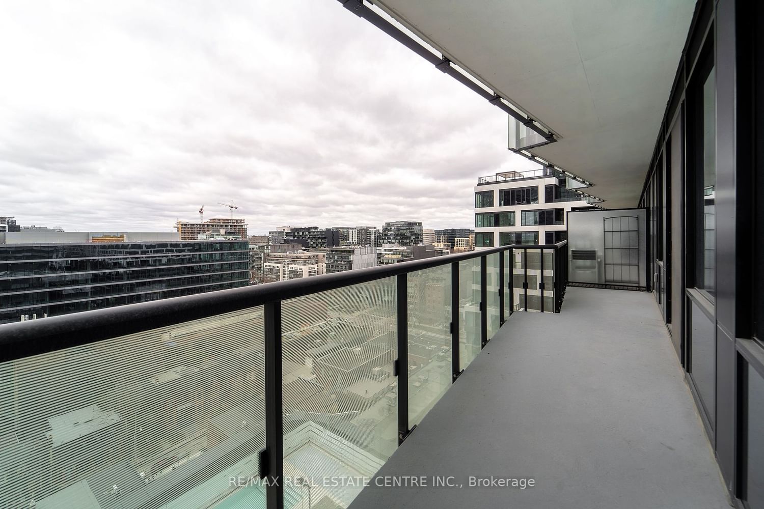 480 Front St W, unit 1002 for sale - image #30