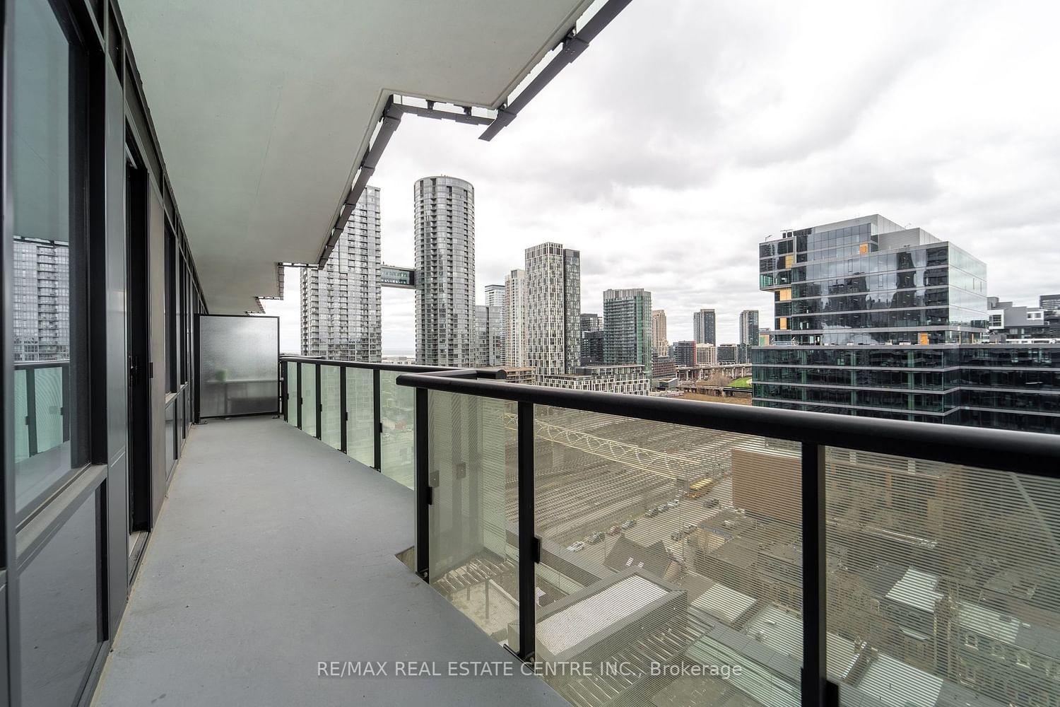 480 Front St W, unit 1002 for sale - image #31