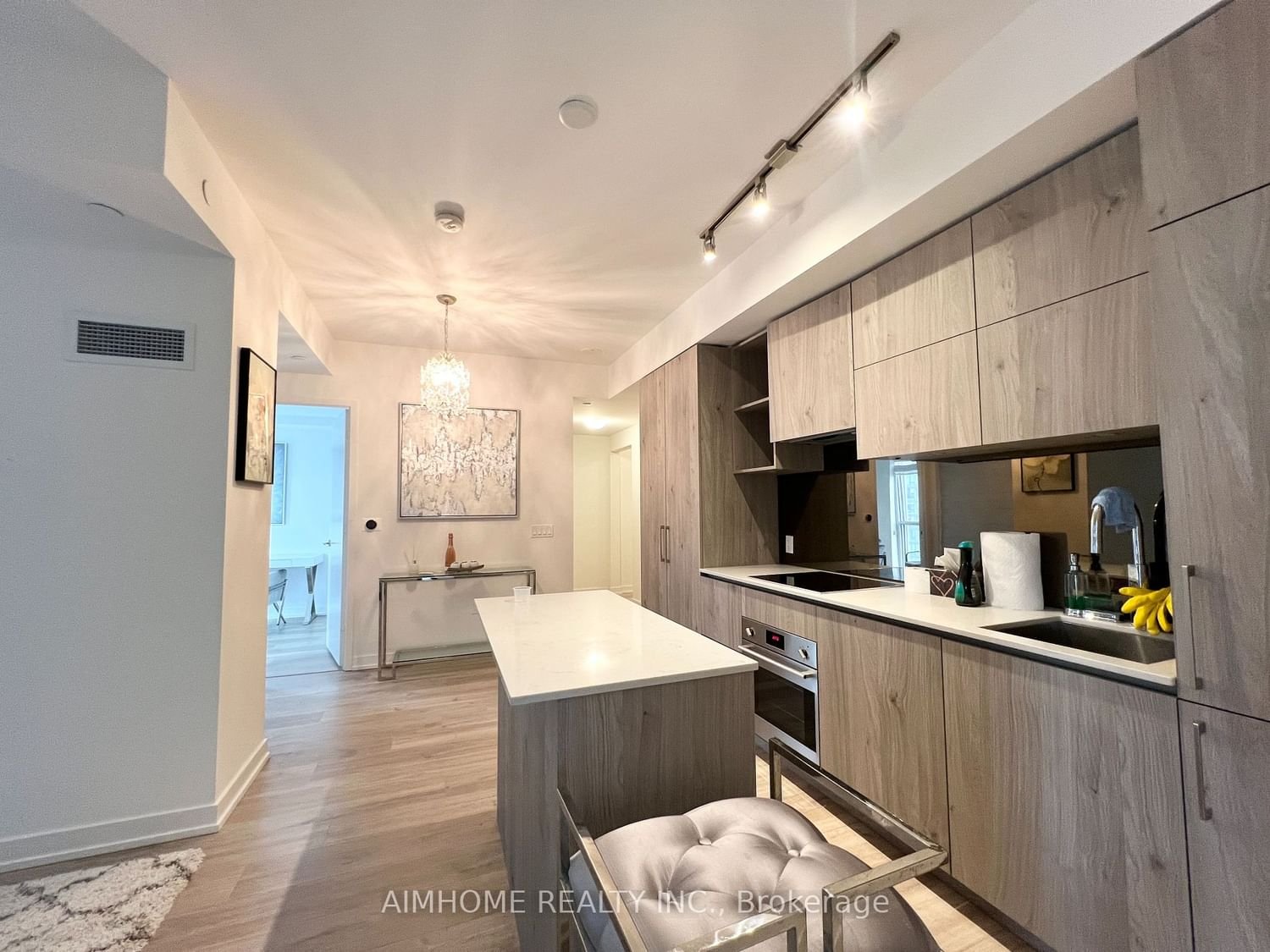 1 Yorkville Ave, unit 2002 for rent - image #11