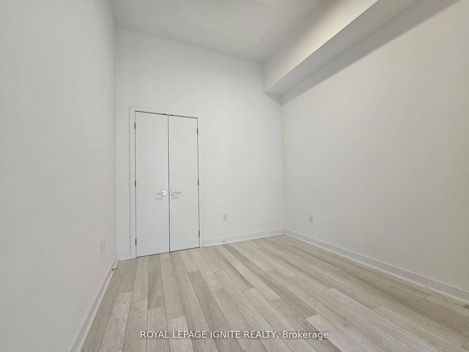 357 King St W, unit 504 for rent - image #7