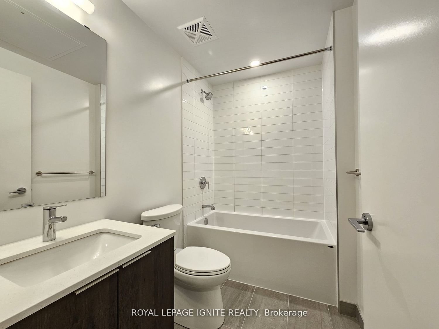 357 King St W, unit 504 for rent - image #8