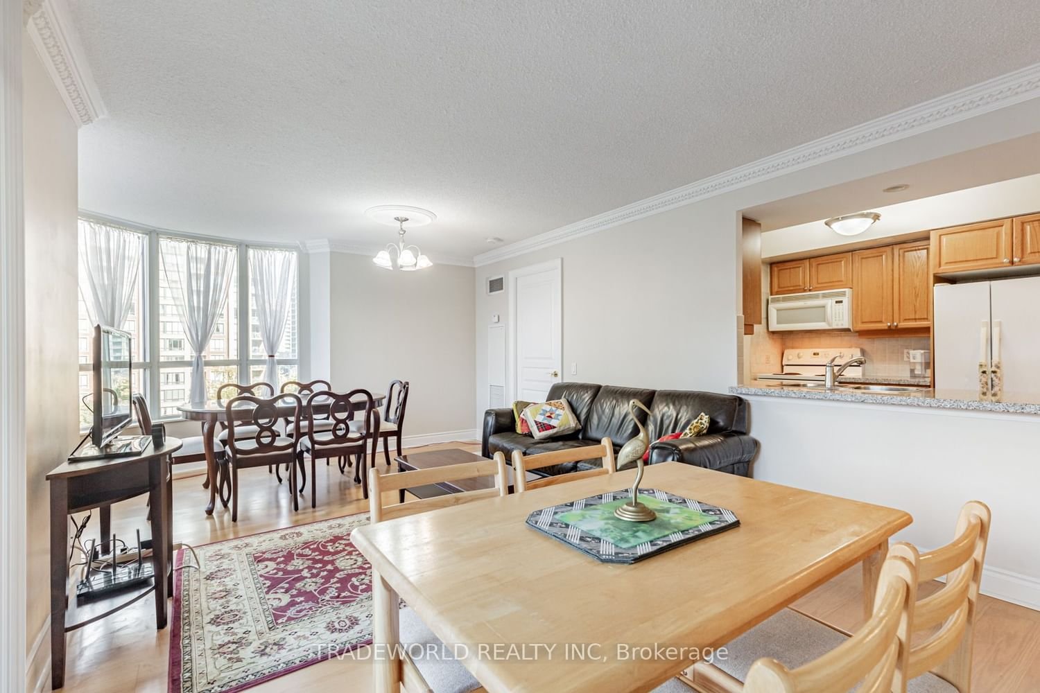 10 Northtown Way, unit 711 for rent - image #10
