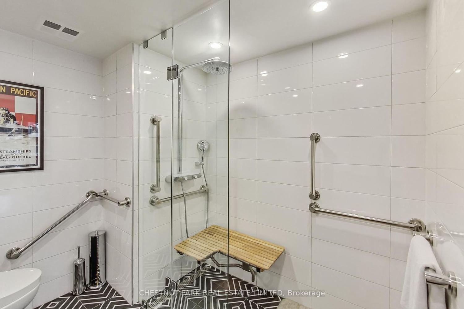 40 Rosehill Ave, unit 302 for rent - image #19