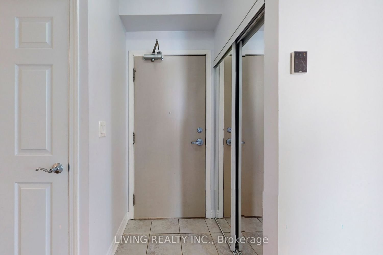 18 Holmes Ave, unit 2305 for sale - image #30