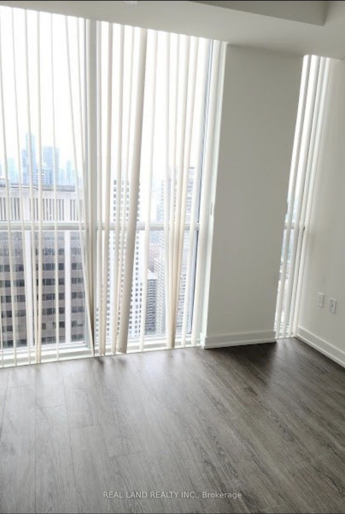1 Yorkville Ave, unit 4901 for rent - image #8