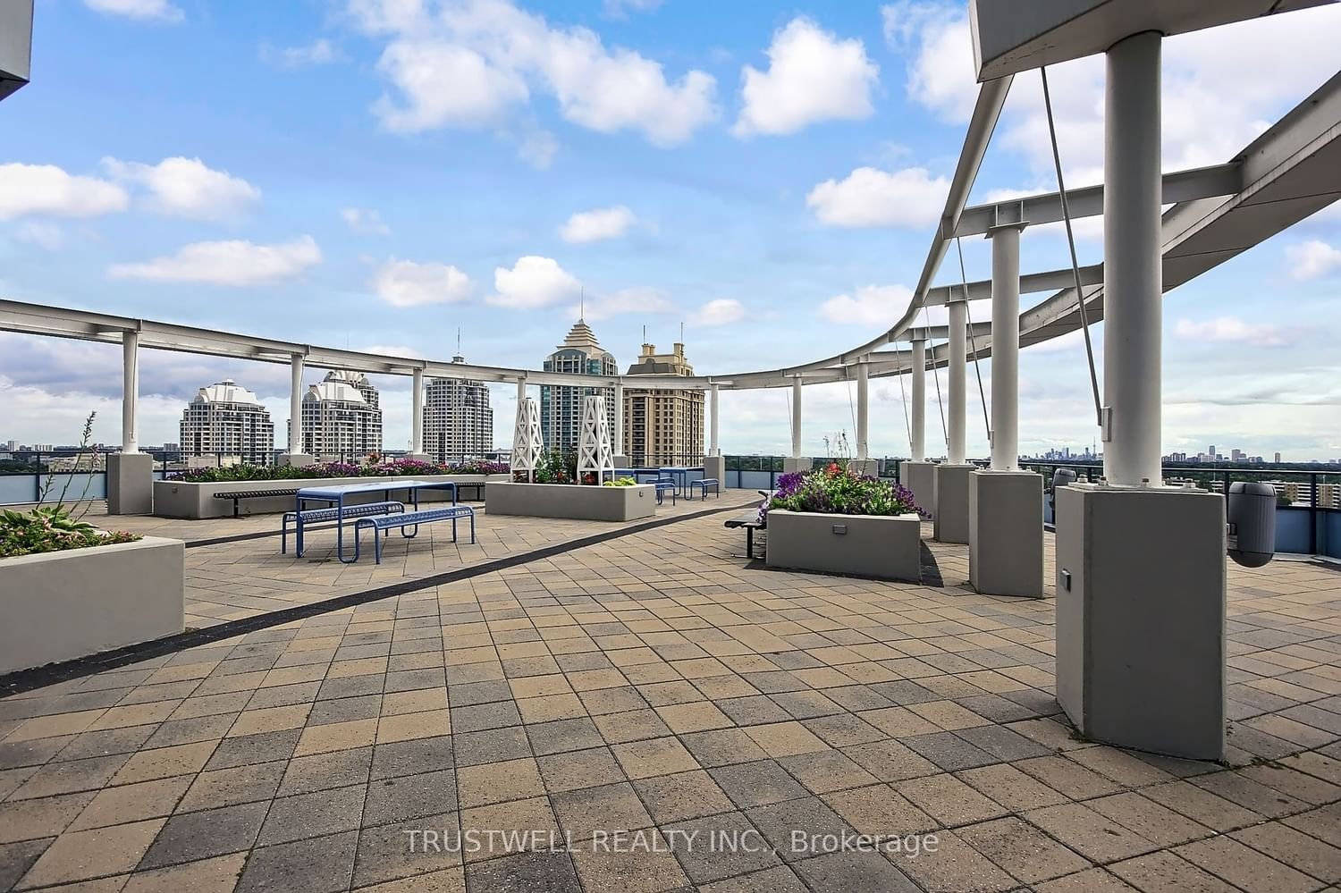 2885 Bayview Ave, unit 611 for sale - image #8