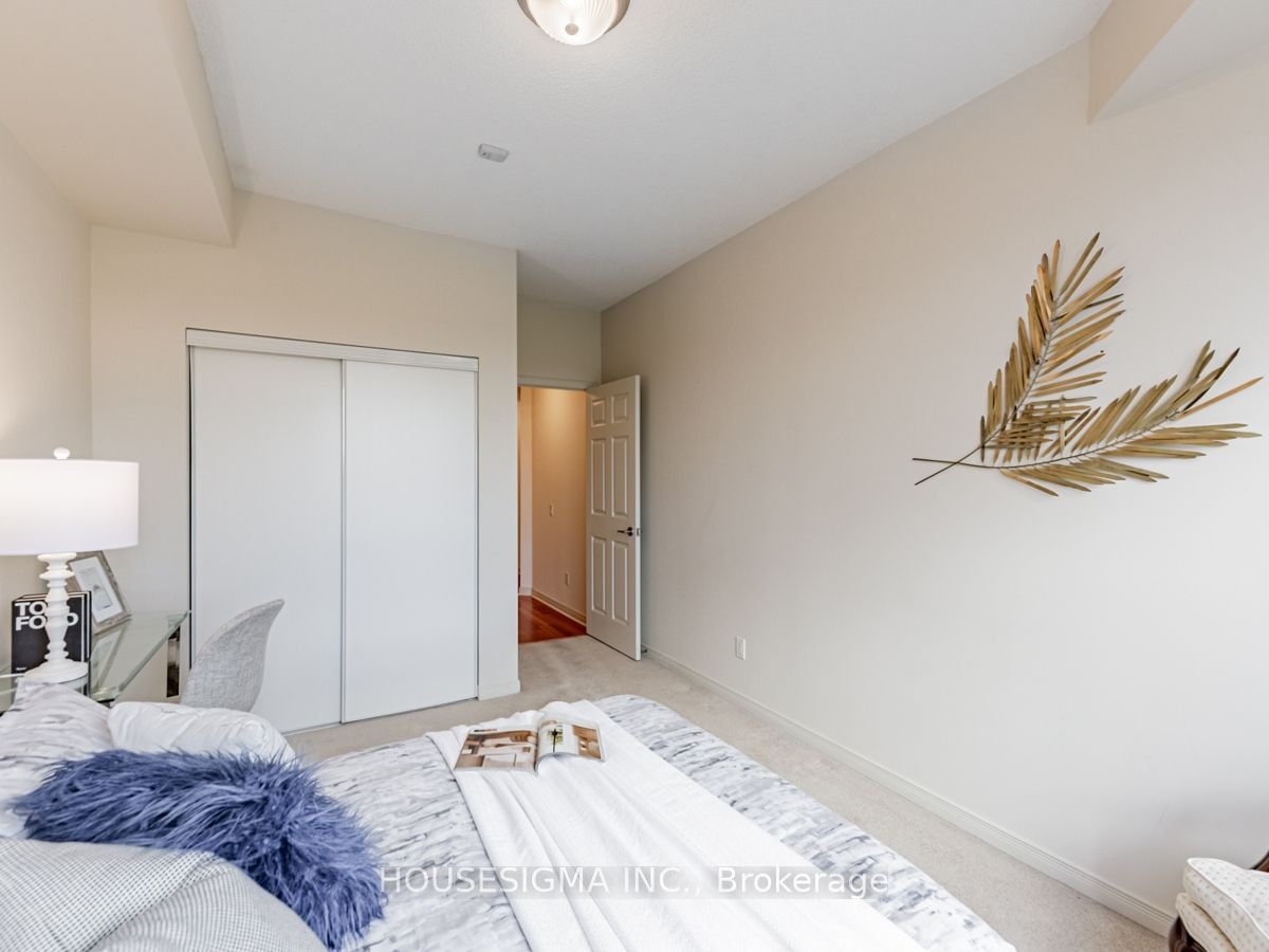 485 Rosewell Ave, unit 309 for sale - image #15
