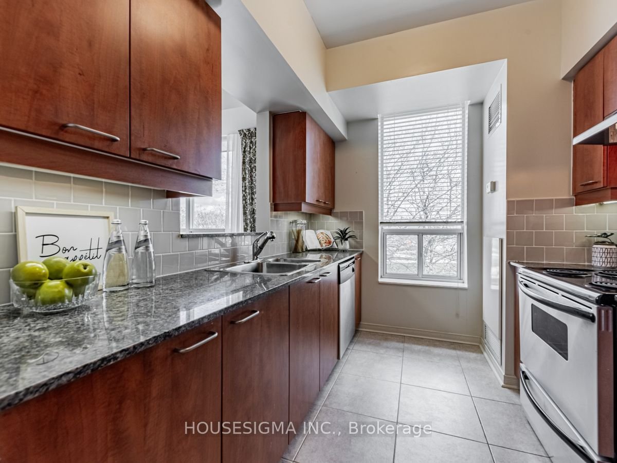 485 Rosewell Ave, unit 309 for sale - image #5