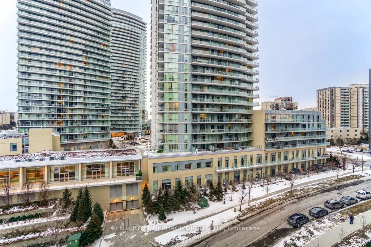 52 Forest Manor Rd, unit 604 for rent - image #26