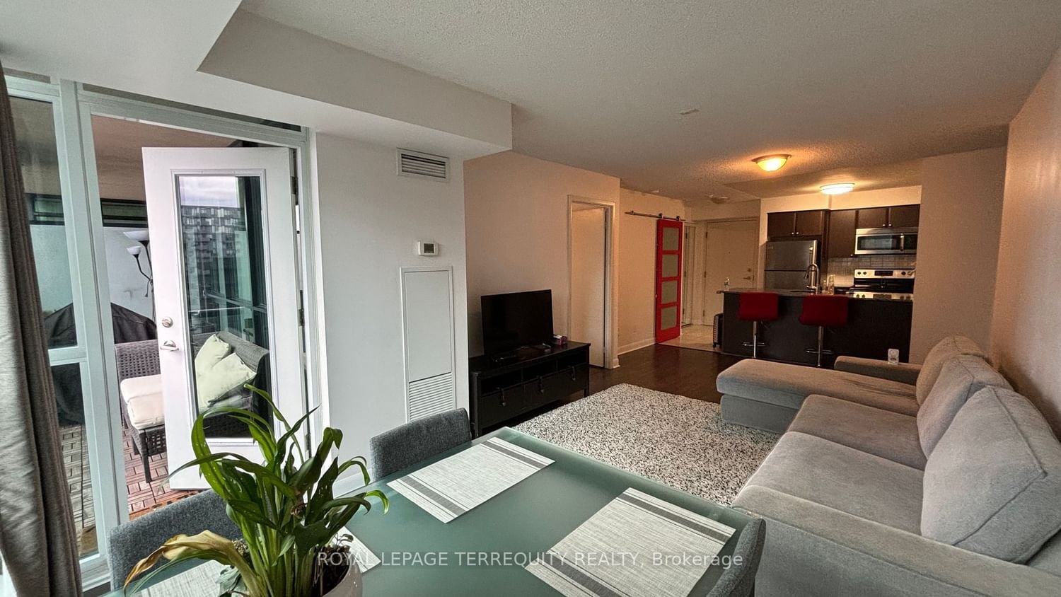 525 Wilson Ave, unit 835 for rent - image #24
