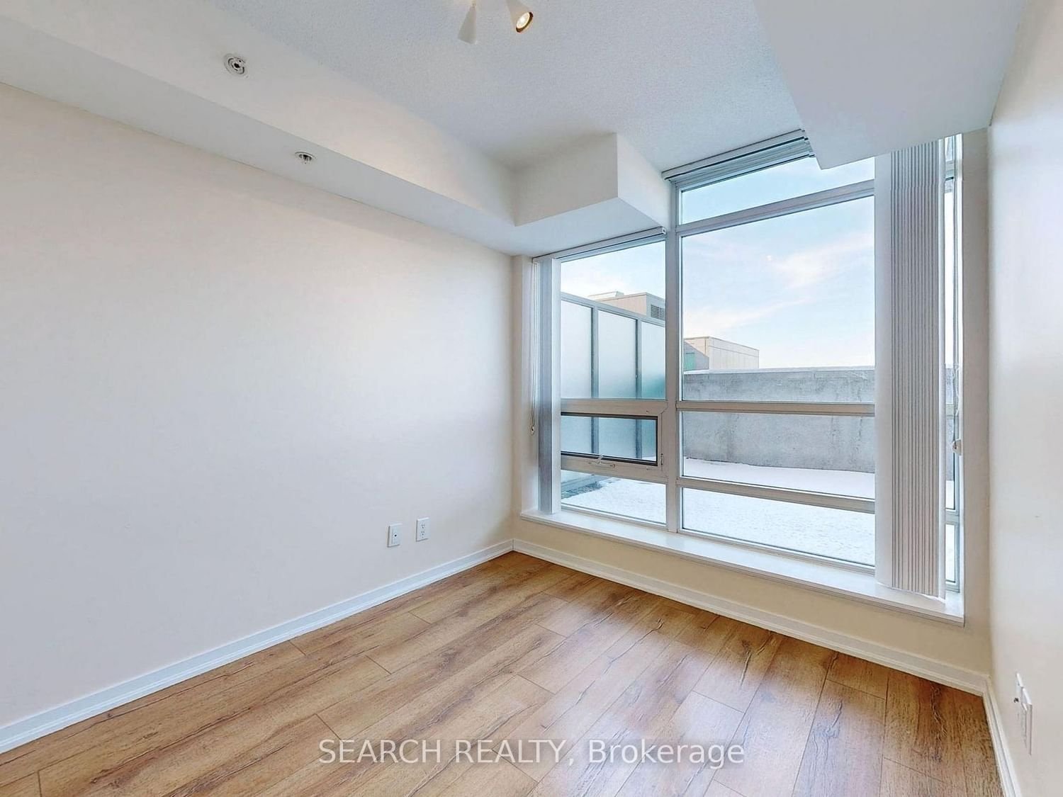 68 Abell St, unit 922 for rent - image #12