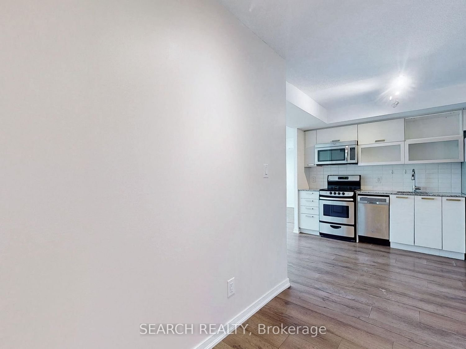 68 Abell St, unit 922 for rent - image #21