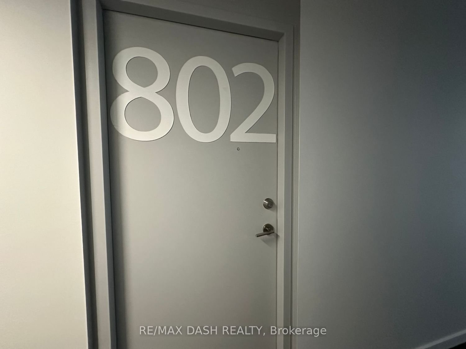 32 Trolley Cres, unit 802 for sale - image #6