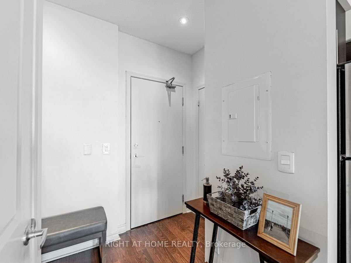 2885 Bayview Ave, unit 1113 for sale - image #3