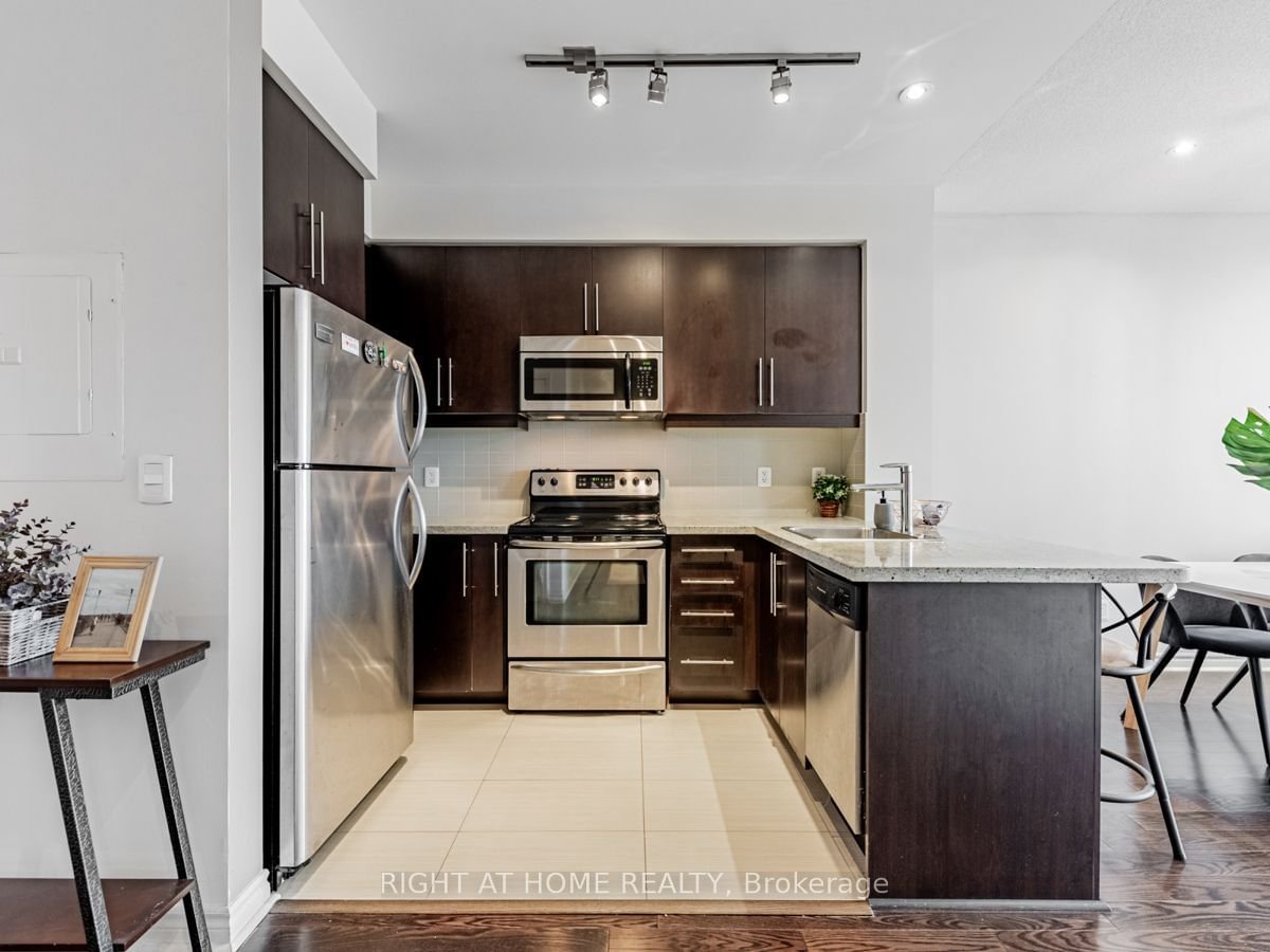 2885 Bayview Ave, unit 1113 for sale - image #9