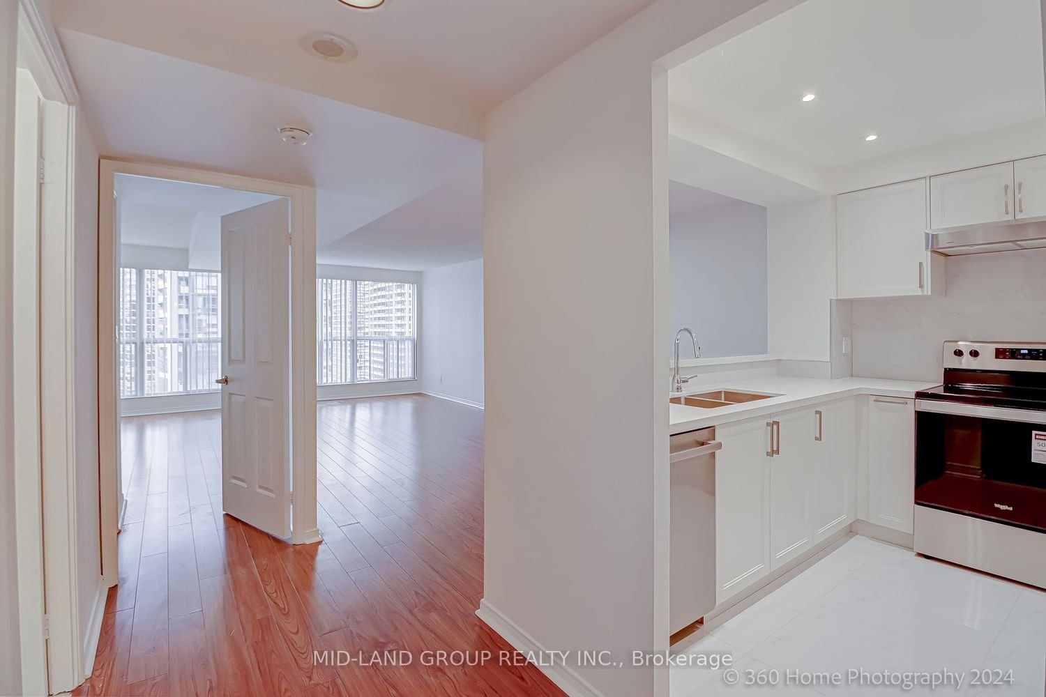 28 Hollywood Ave, unit Sph107 for sale - image #8