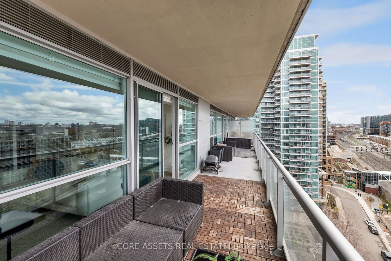 80 Western Battery Rd, unit 1405 for sale - image #19