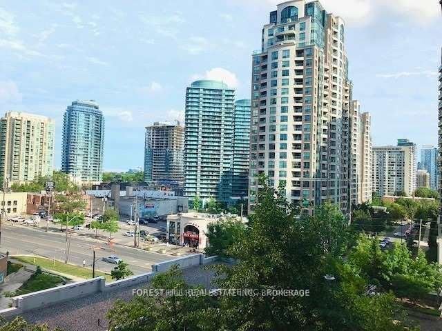15 Greenview Ave, unit 701 for rent - image #12