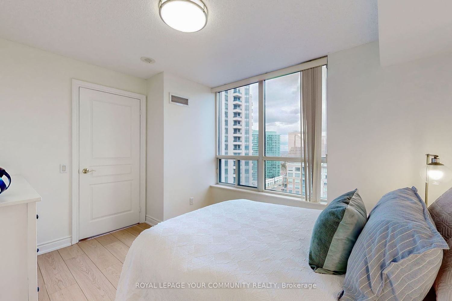 10 Northtown Way, unit 1911 for sale - image #23