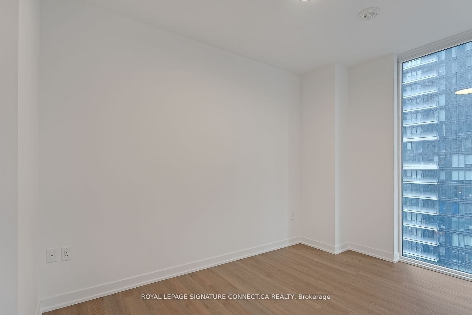 357 King St W, unit 1408 for rent - image #10