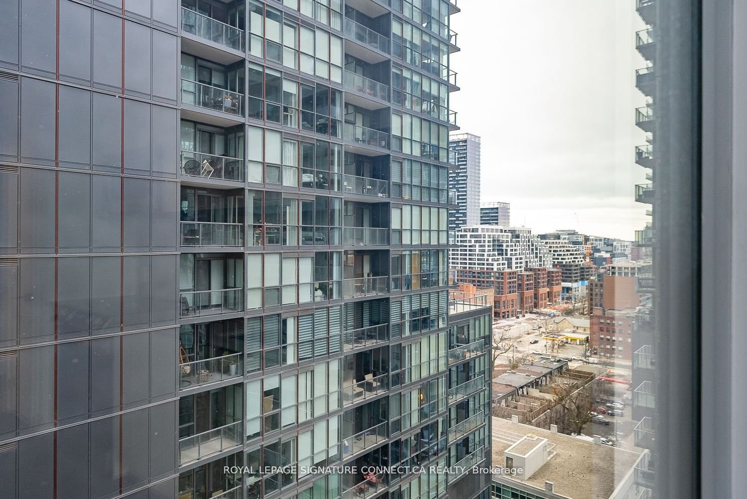 357 King St W, unit 1408 for rent - image #20