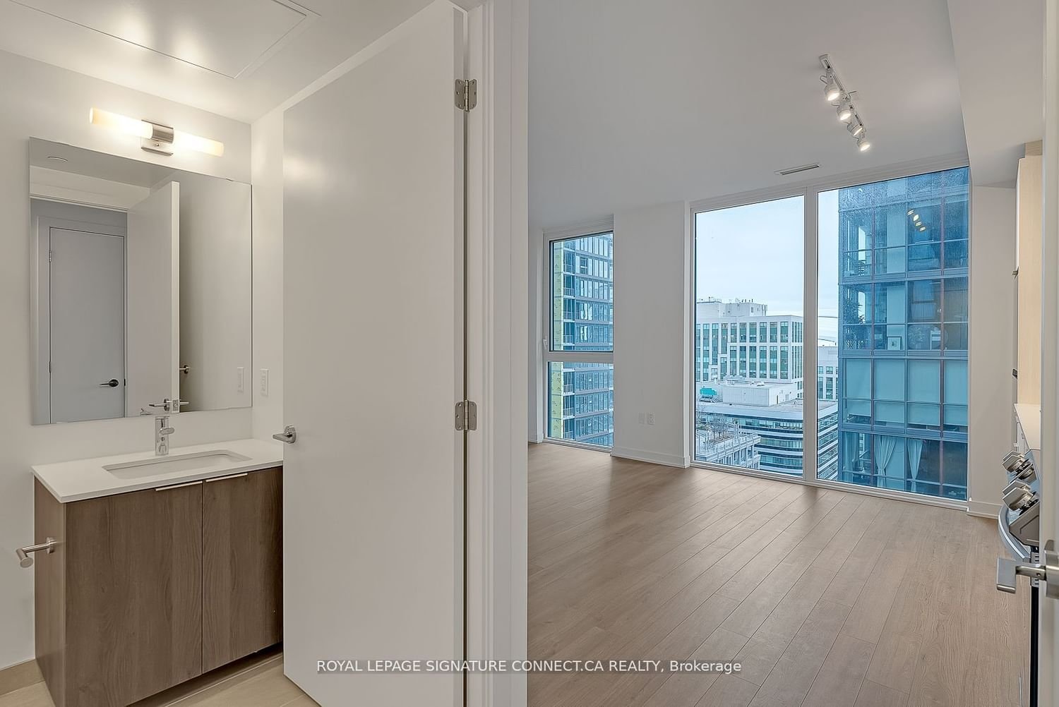 357 King St W, unit 1408 for rent - image #3