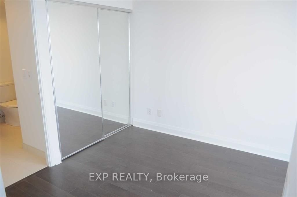 65 St Mary St, unit 2907 for rent - image #10