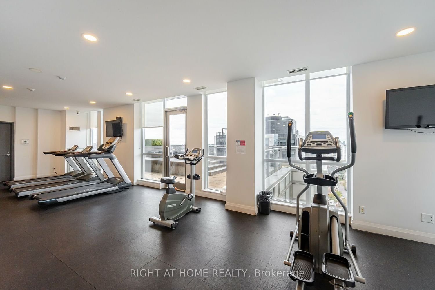 83 Redpath Ave, unit 808 for sale - image #22