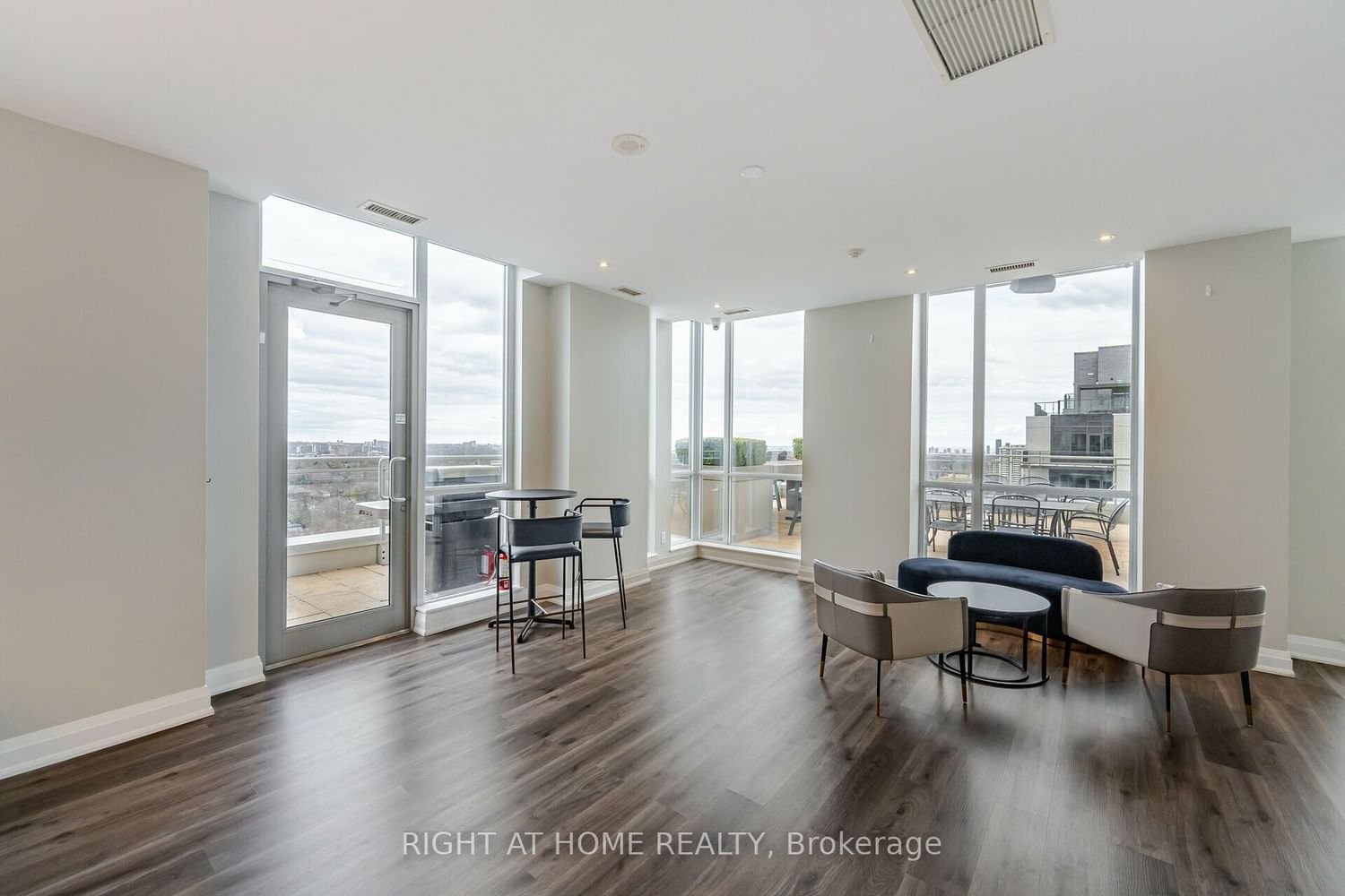 83 Redpath Ave, unit 808 for sale - image #24