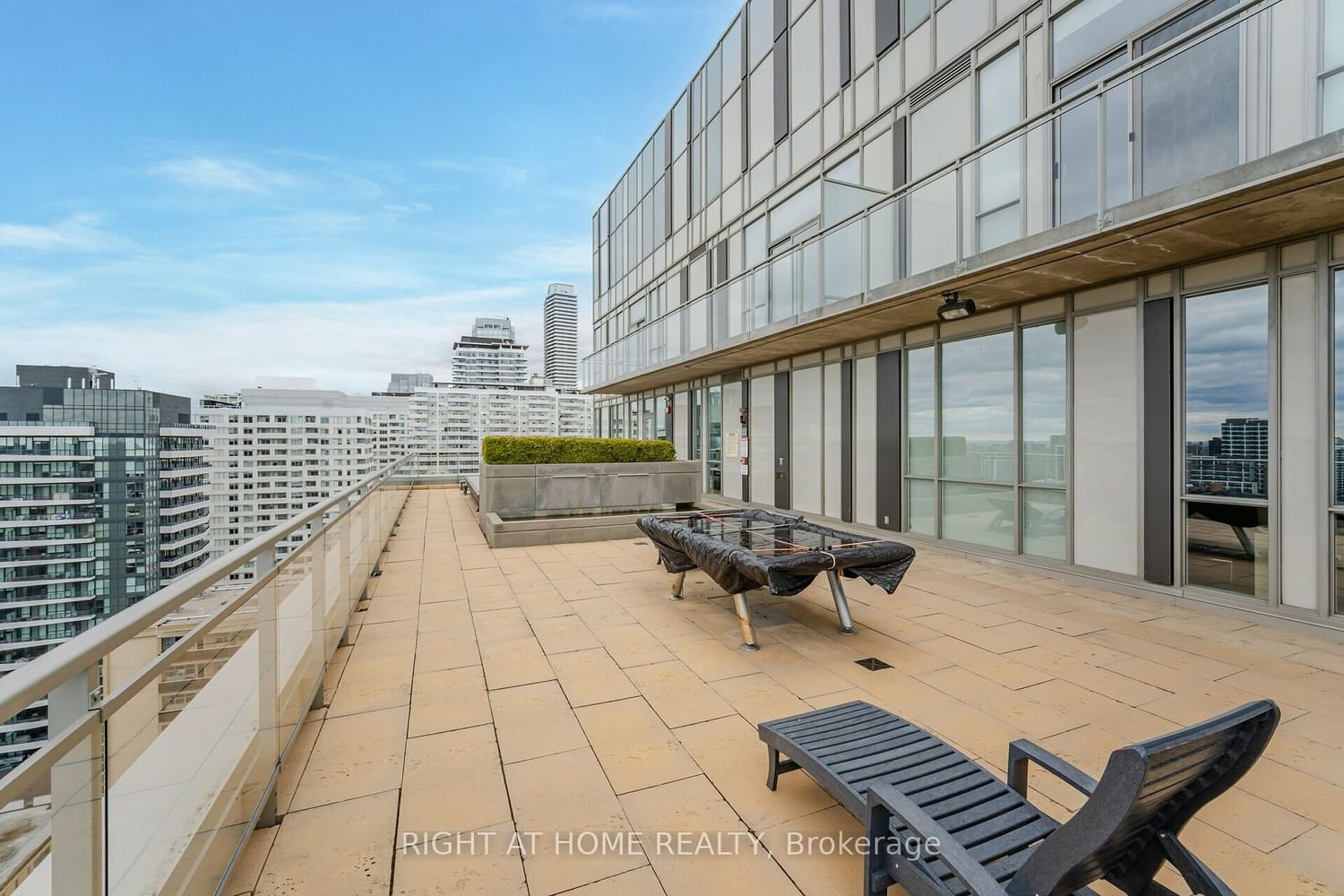 83 Redpath Ave, unit 808 for sale - image #26