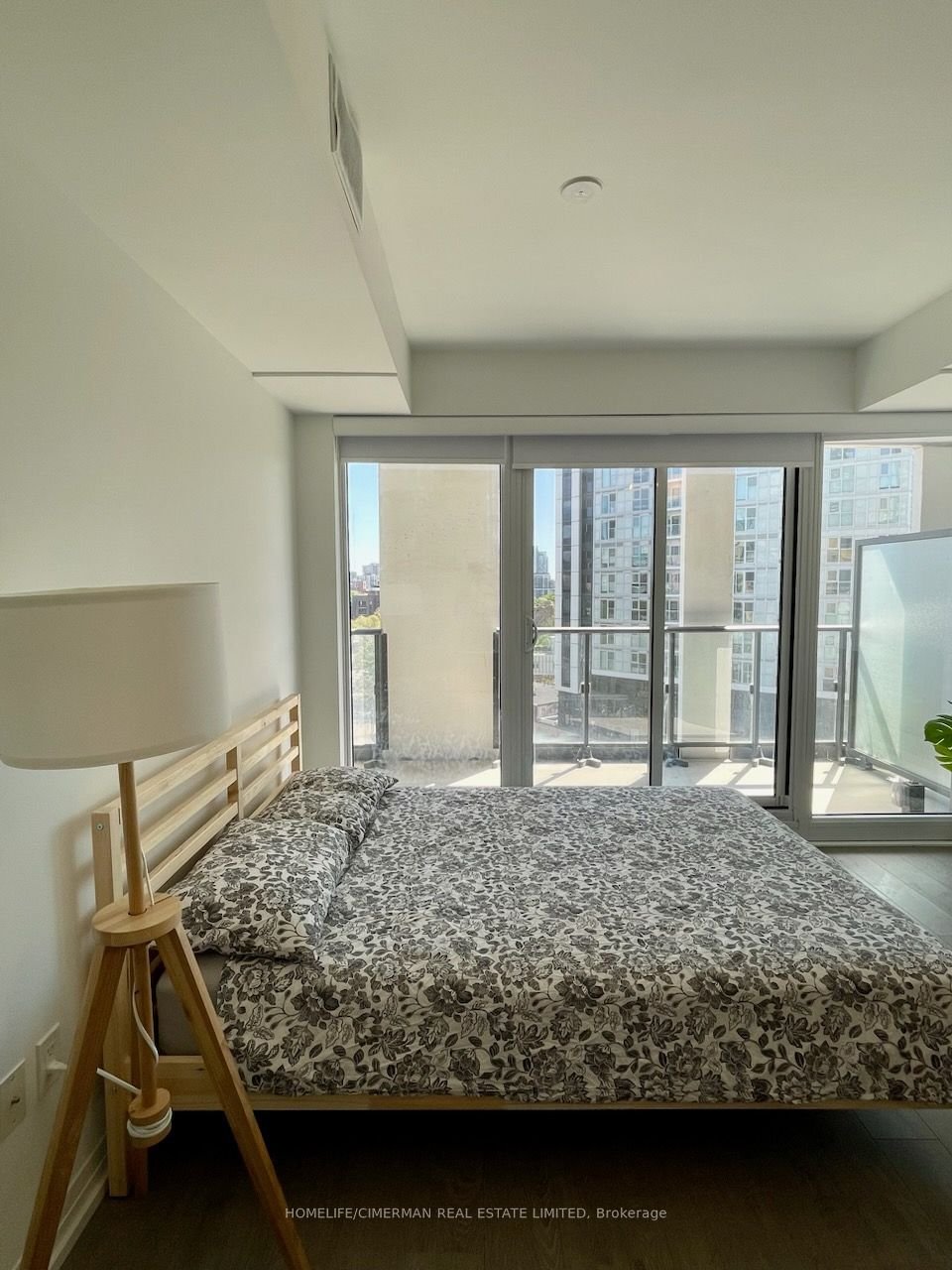 251 Jarvis St, unit 811 for rent - image #35