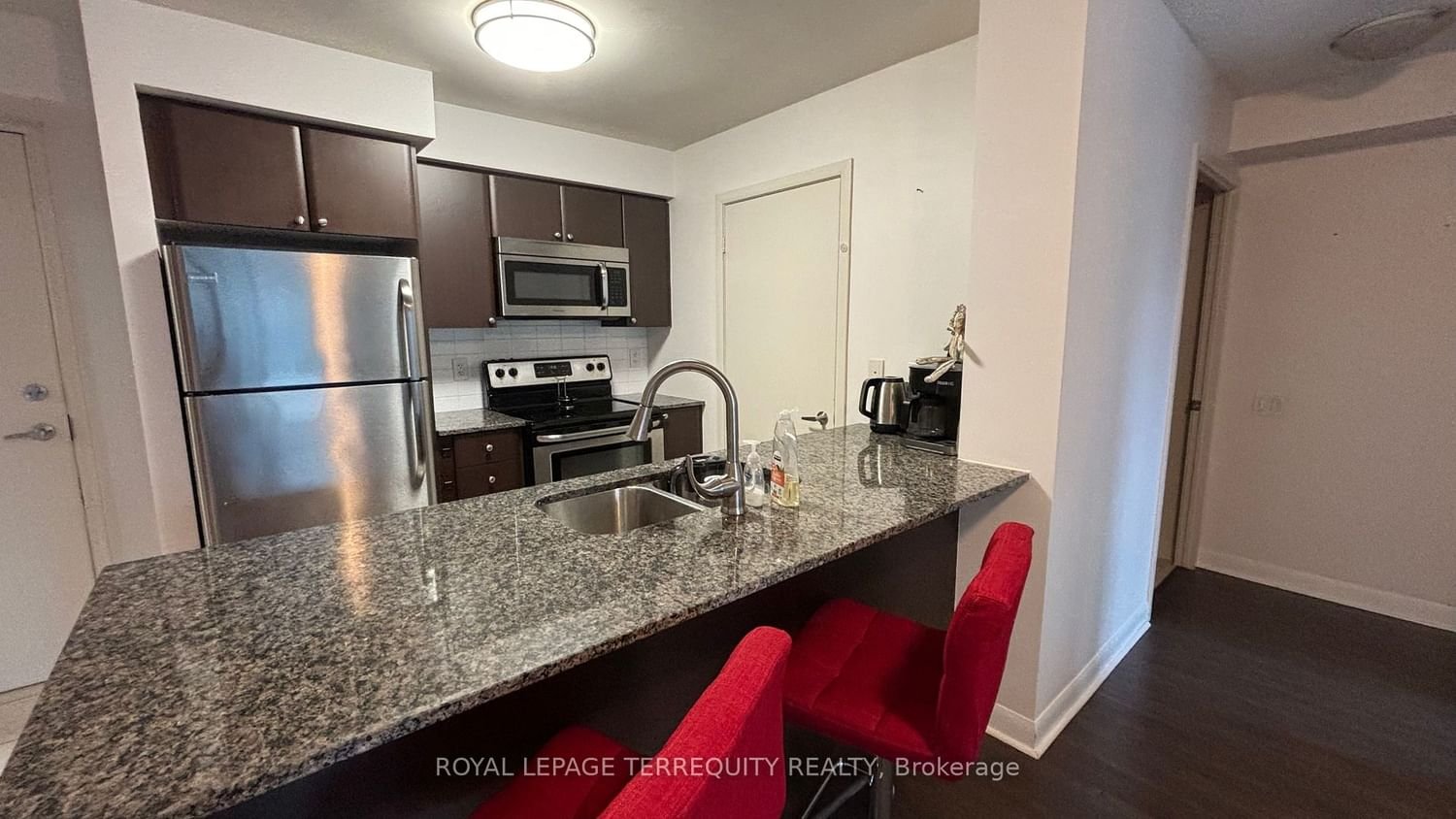 525 Wilson Ave, unit 835 for rent - image #7