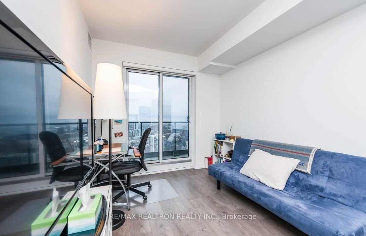 251 Jarvis St, unit 3313 for rent - image #9