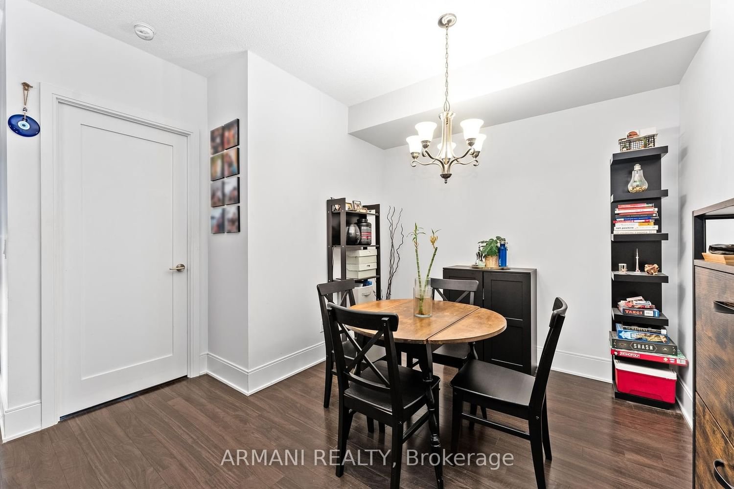 25 Broadway Ave, unit 1106 for sale - image #12