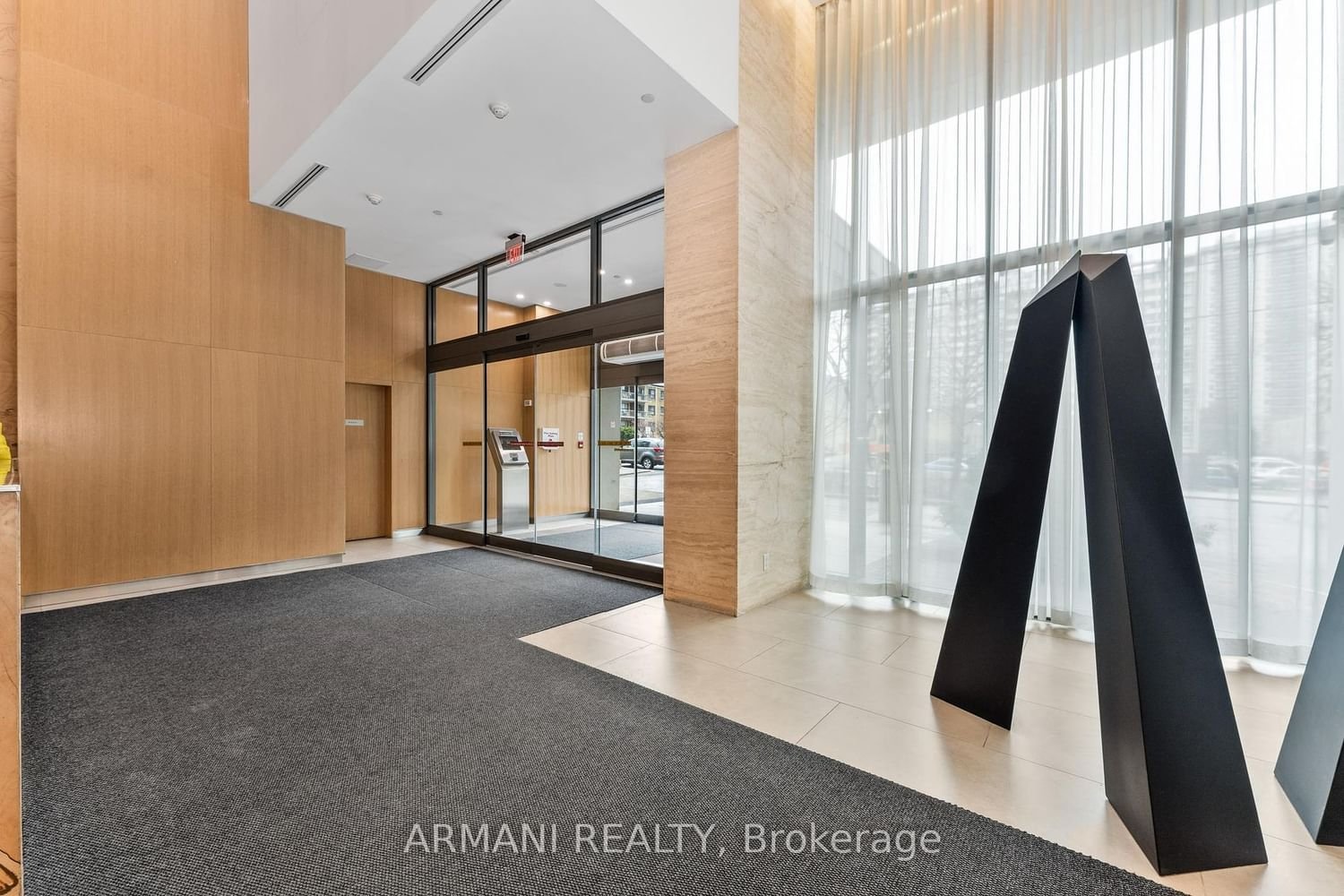 25 Broadway Ave, unit 1106 for sale - image #3